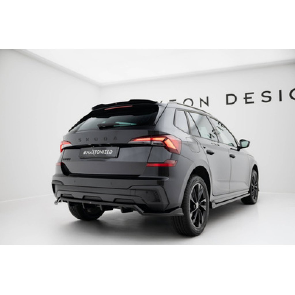 Maxton Design spoiler pod zadní nárazník s žebrováním pro Škoda Kamiq Mk1 Facelift, černý lesklý plast ABS, Monte Carlo
