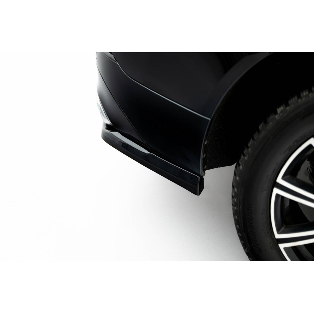 Maxton Design spoiler pod zadní nárazník s žebrováním pro Volvo XC60 Mk 2, černý lesklý plast ABS