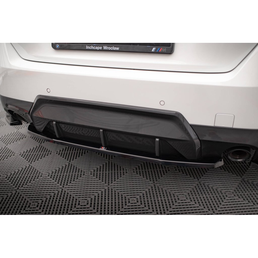Maxton Design středový spoiler pod zadní nárazník pro BMW řada 2 G42 M-Pack, carbon-Look