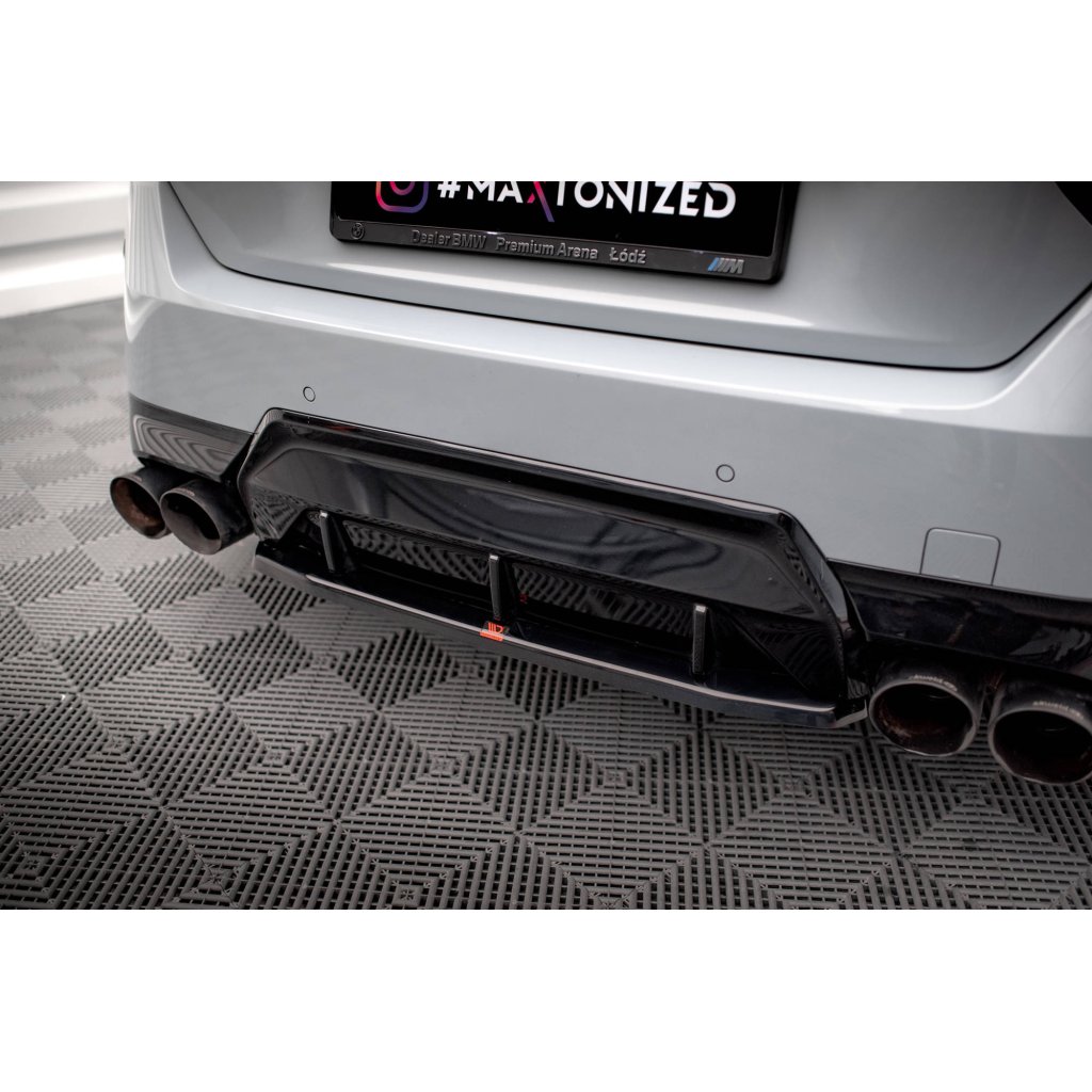 Maxton Design středový spoiler pod zadní nárazník pro BMW řada 2 G42 M240i, černý lesklý plast ABS