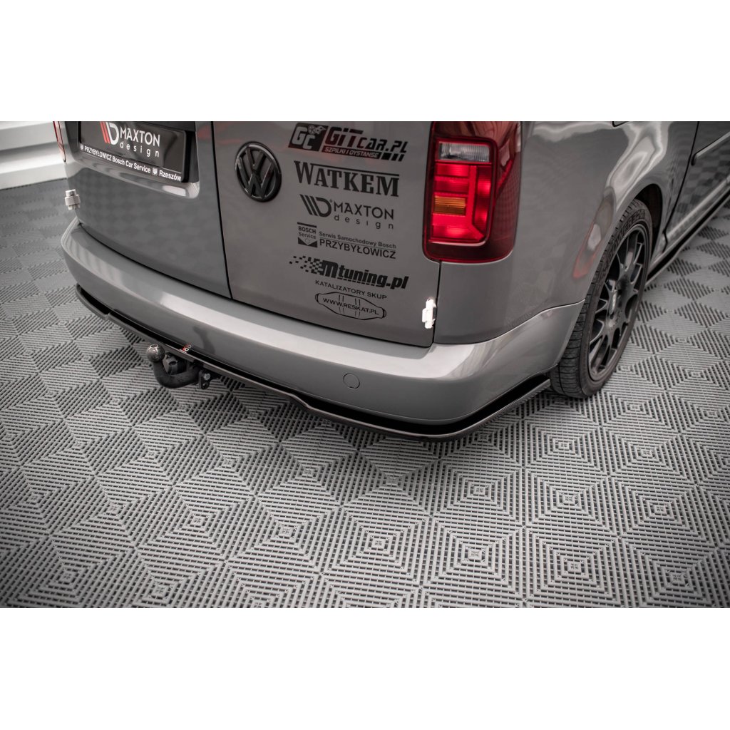 Maxton Design středový spoiler pod zadní nárazník pro Volkswagen Caddy Mk3 Facelift, plast ABS bez povrchové úpravy, pro verzi Long
