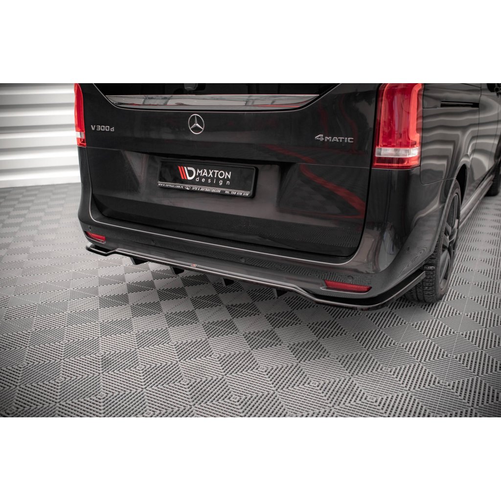 Maxton Design středový spoiler pod zadní nárazník s žebrováním pro Mercedes třída V W447F, černý lesklý plast ABS, AMG-Line