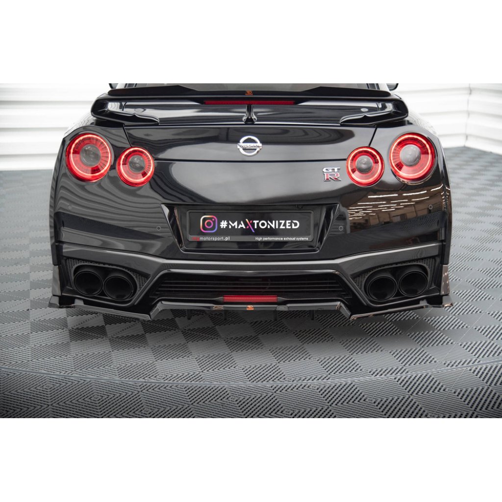 Maxton Design středový spoiler pod zadní nárazník s žebrováním pro Nissan GT-R R35 Facelift, černý lesklý plast ABS, r.v. 2016-2022