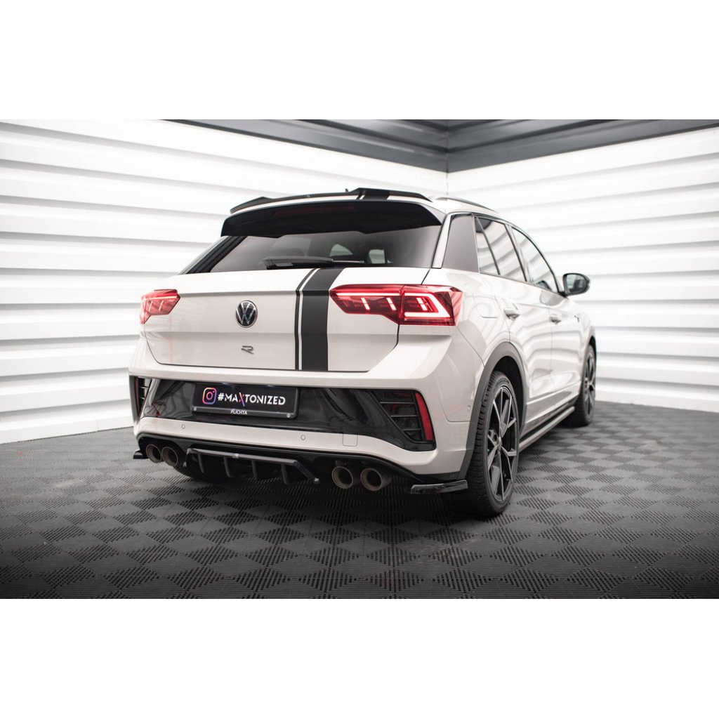 Maxton Design středový spoiler pod zadní nárazník s žebrováním pro Volkswagen T-roc R Mk1, černý lesklý plast ABS, vč. R-Line