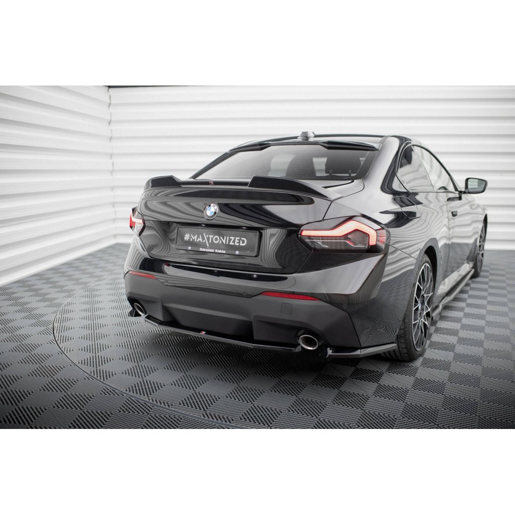 Maxton Design středový spoiler zadního nárazníku pro BMW řada 2 G42 Standard, černý lesklý plast ABS