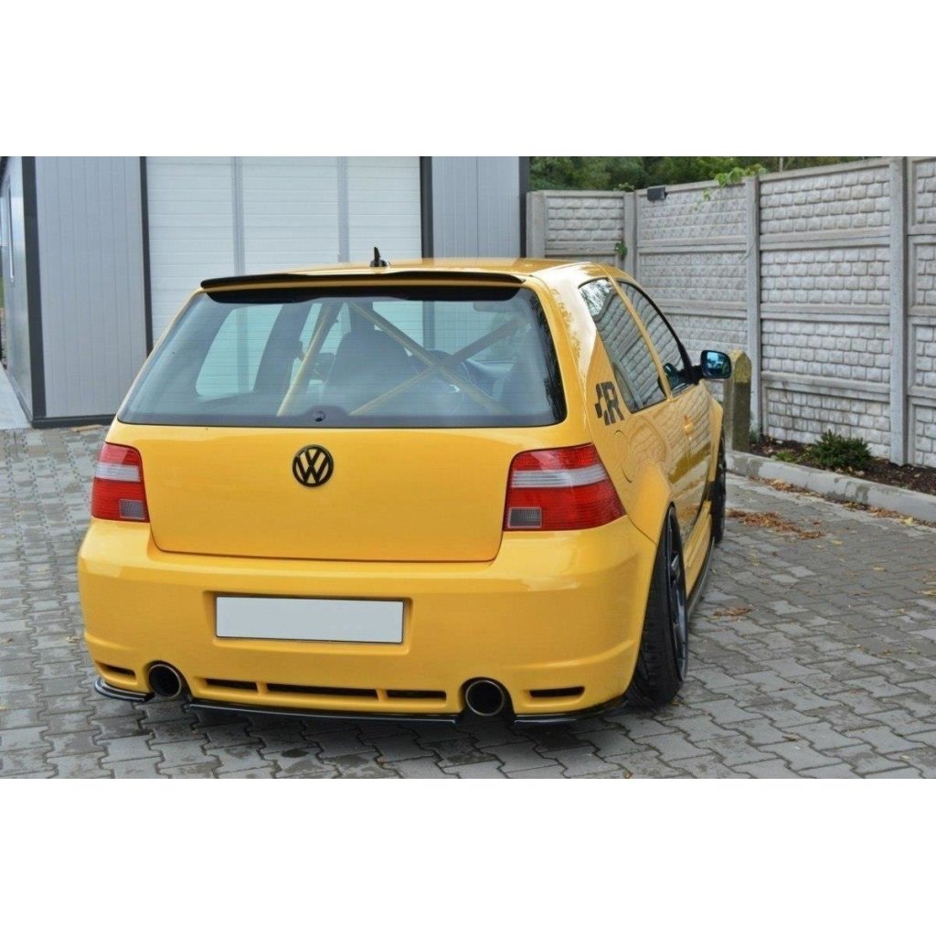 Maxton Design středový spoiler zadního nárazníku pro Volkswagen Golf R Mk4, černý lesklý plast ABS