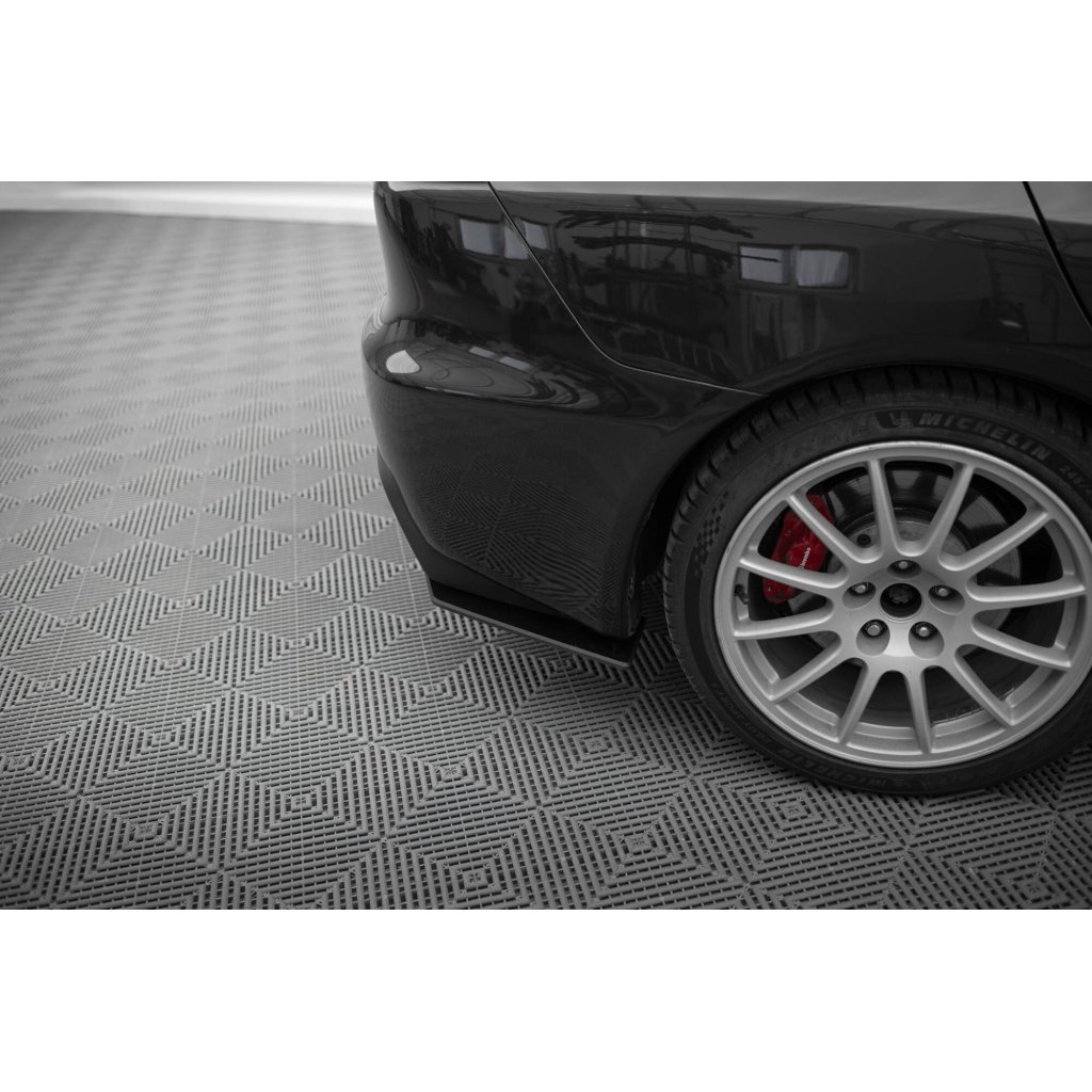 Maxton Design "Street Pro" boční difuzory pod zadní nárazník pro Mitsubishi Lancer Evo Mk10, plast ABS bez povrchové úpravy
