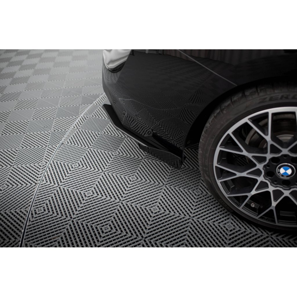 Maxton Design "Street Pro" boční difuzory pod zadní nárazník s křidélky pro BMW řada 2 G42 Standard, plast ABS bez povrchové úpravy