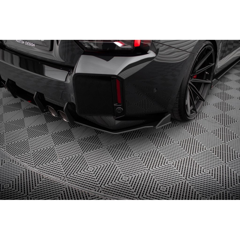 Maxton Design "Street Pro" boční difuzory pod zadní nárazník v.2 pro BMW M2 G87, plast ABS bez povrchové úpravy, s červenou linkou