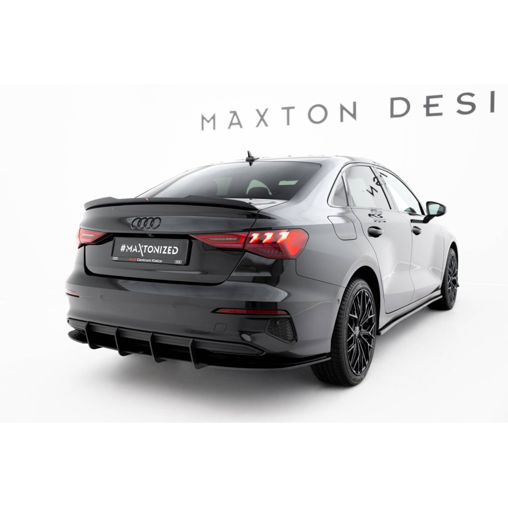 Maxton Design "Street Pro" difuzor zadního nárazníku pro Audi A3 8Y, plast ABS bez povrchové úpravy, Sedan, s červenou linkou