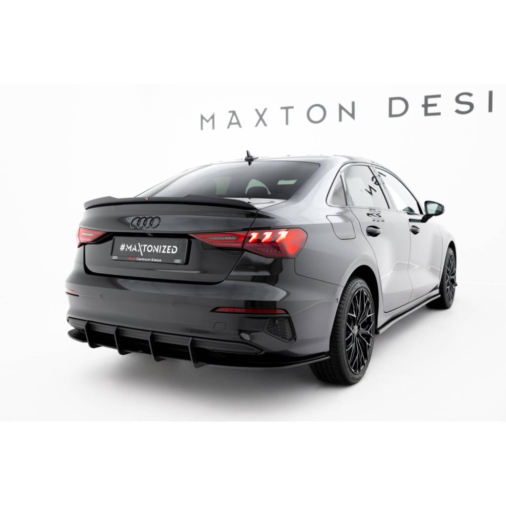 Maxton Design "Street Pro" difuzor zadního nárazníku pro Audi A3 8Y, plast ABS bez povrchové úpravy, Sedan, s červenou linkou