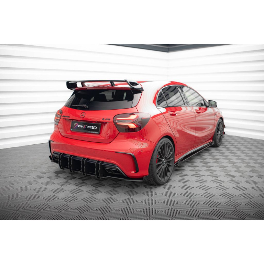 Maxton Design "Street Pro" difuzor zadního nárazníku pro Mercedes třída A W176 Facelift A45 AMG, plast ABS bez povrchové úpravy, s červenou linkou