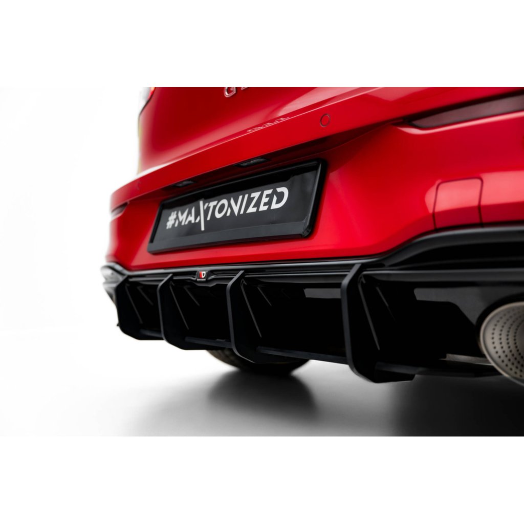Maxton Design "Street Pro" difuzor zadního nárazníku v.1 pro Volkswagen Golf GTI Mk8 Facelift, černý lesklý plast ABS, Clubsport, s červenou linkou