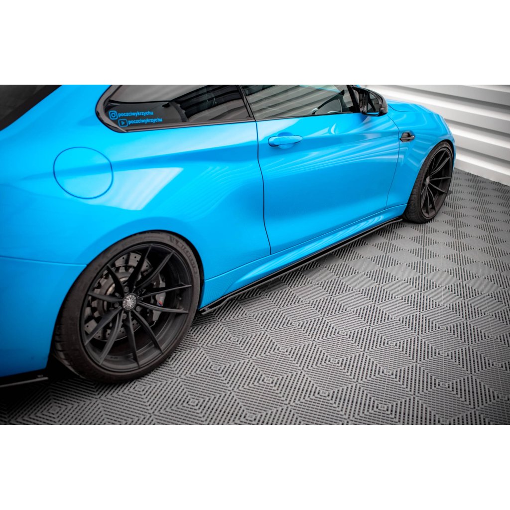 Maxton Design "Street Pro" difuzory pod boční prahy pro BMW M2 F87, plast ABS bez povrchové úpravy, s červenou linkou
