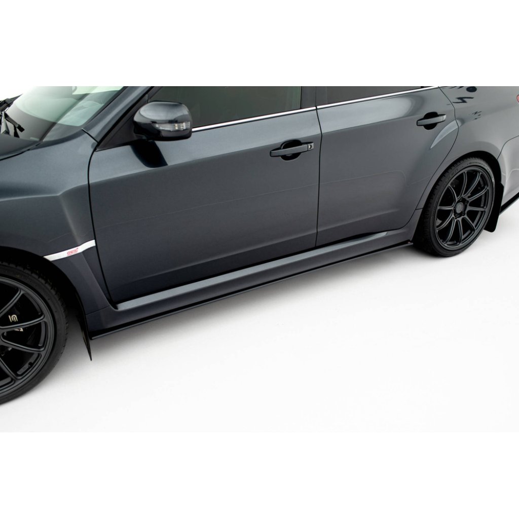 Maxton Design "Street Pro" difuzory pod boční prahy pro Subaru Impreza WRX STi Mk3 Facelift, plast ABS bez povrchové úpravy, s černou a červenou linkou