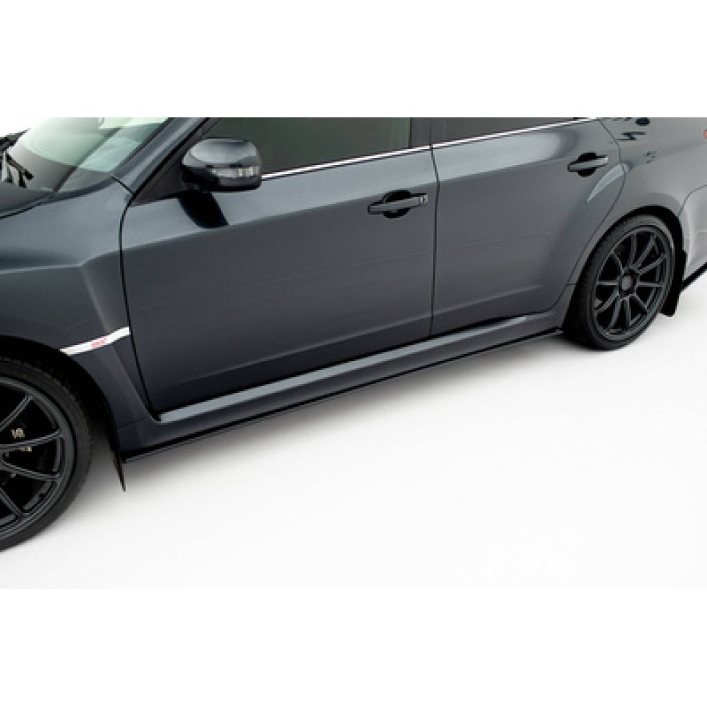 Maxton Design "Street Pro" difuzory pod boční prahy pro Subaru Impreza WRX STi Mk3 Facelift, plast ABS bez povrchové úpravy, s černou a červenou linkou