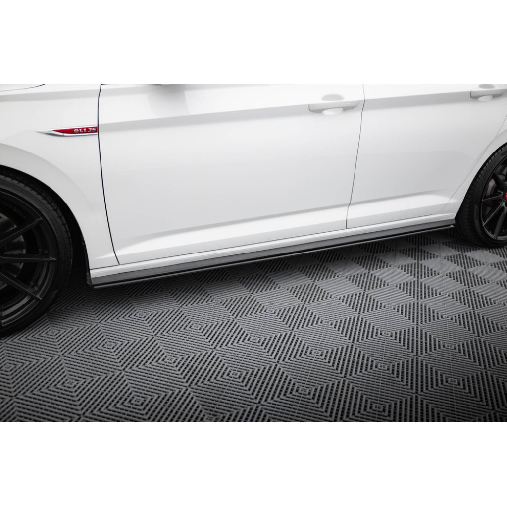 Maxton Design "Street Pro" difuzory pod boční prahy pro Volkswagen Jetta Mk7 GLI, plast ABS bez povrchové úpravy, s černou a červenou linkou
