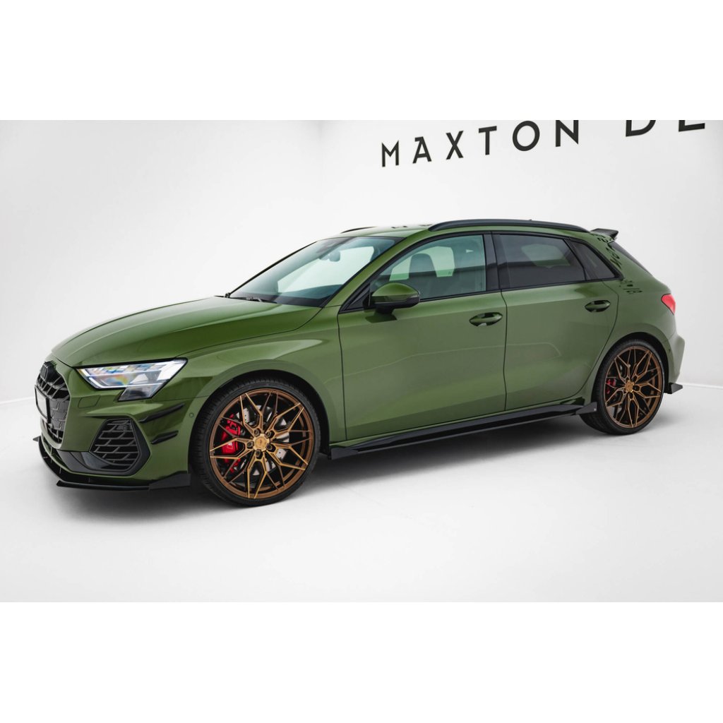 Maxton Design "Street Pro" difuzory pod boční prahy s křidélky pro Audi A3 8Y Facelift, plast ABS bez povrchové úpravy, S-Line / S-Line Sedan, s černou a červenou linkou