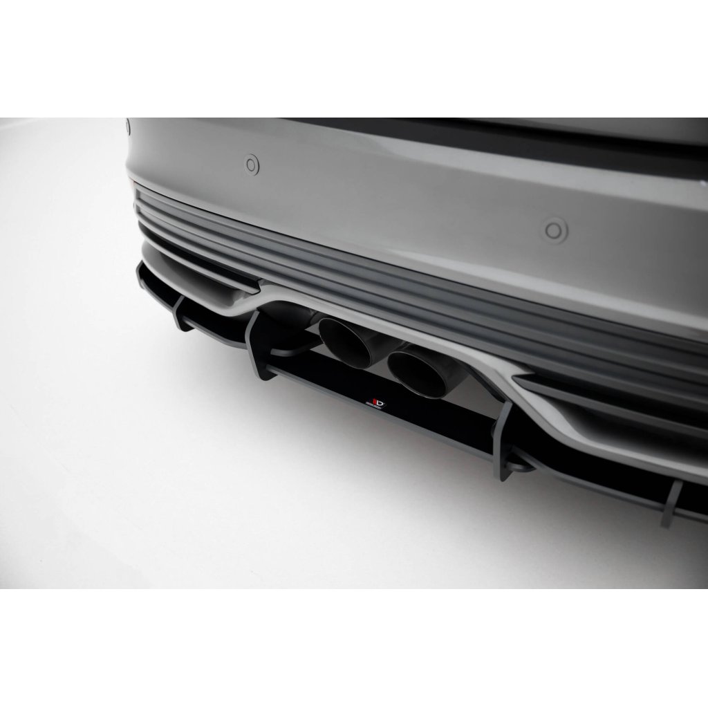 Maxton Design ''Street Pro'' difuzory pod boční prahy s křidélky pro Ford Focus ST Mk3 Facelift, plast ABS bez povrchové úpravy, s černou linkou