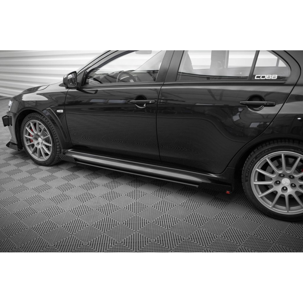 Maxton Design "Street Pro" difuzory pod boční prahy s křidélky pro Mitsubishi Lancer Evo Mk10, plast ABS bez povrchové úpravy