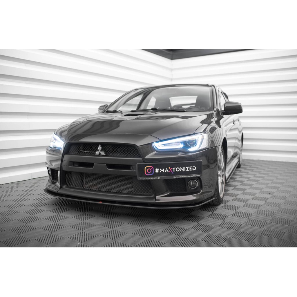 Maxton Design "Street Pro" spoiler pod přední nárazník pro Mitsubishi Lancer Evo Mk10, plast ABS bez povrchové úpravy, s černou a červenou linkou