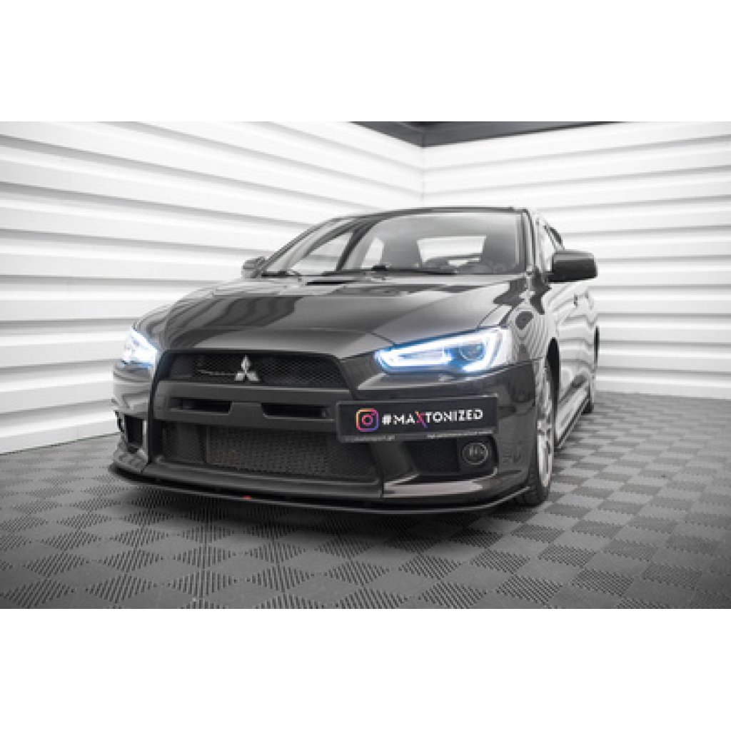 Maxton Design "Street Pro" spoiler pod přední nárazník pro Mitsubishi Lancer Evo Mk10, plast ABS bez povrchové úpravy, s černou a červenou linkou