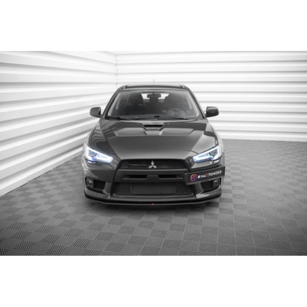 Maxton Design "Street Pro" spoiler pod přední nárazník pro Mitsubishi Lancer Evo Mk10, plast ABS bez povrchové úpravy, s černou a červenou linkou