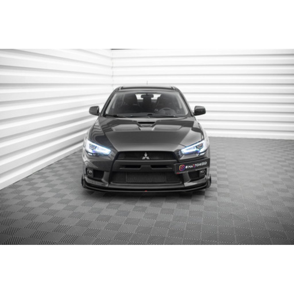 Maxton Design "Street Pro" spoiler pod přední nárazník s křidélky pro Mitsubishi Lancer Evo Mk10, plast ABS bez povrchové úpravy