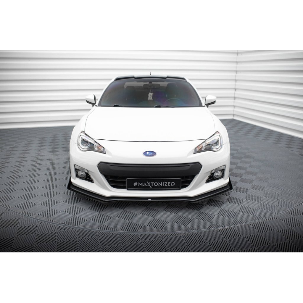 Maxton Design "Street Pro" spoiler pod přední nárazník s křidélky ver.1 pro Subaru BRZ Mk1, plast ABS bez povrchové úpravy, s černou a červenou linkou