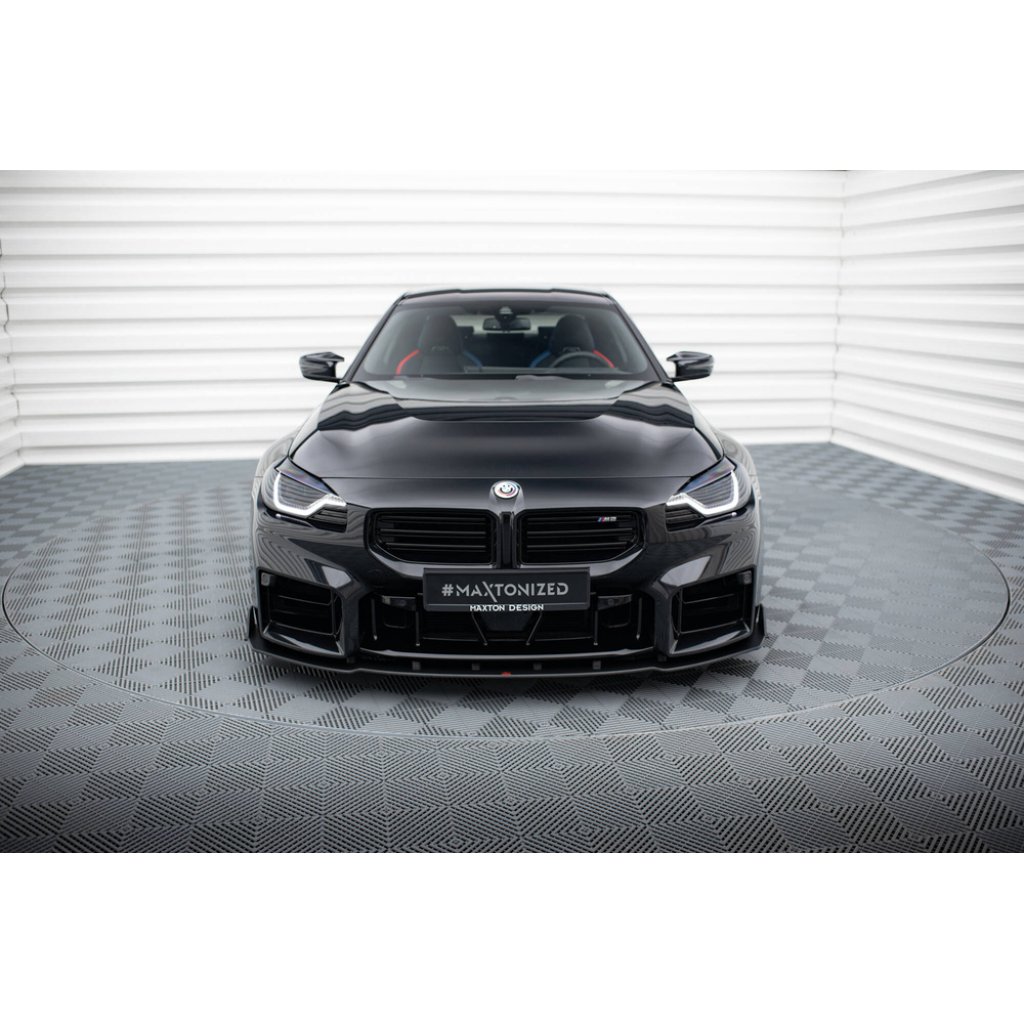 Maxton Design "Street Pro" spoiler pod přední nárazník ver.2 pro BMW M2 G87, plast ABS bez povrchové úpravy, s červenou linkou