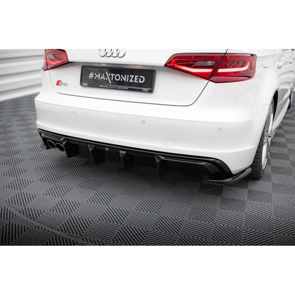 Maxton Design vložka zadního nárazníku pro Audi A3 8V, černý lesklý plast ABS, S-Line Sportback, verze s dvojitou koncovkou na jedné straně
