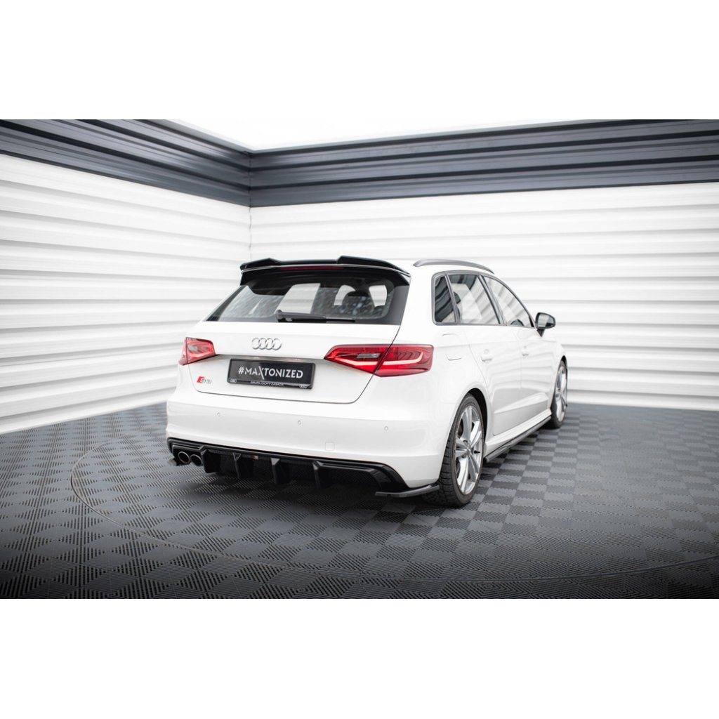 Maxton Design vložka zadního nárazníku pro Audi A3 8V, černý lesklý plast ABS, S-Line Sportback, verze s dvojitou koncovkou na jedné straně