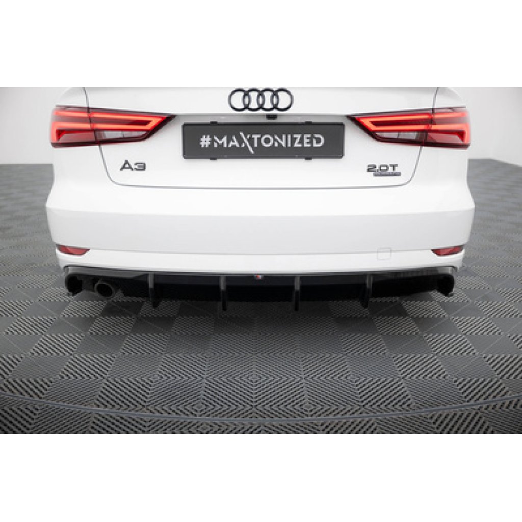 Maxton Design vložka zadního nárazníku pro Audi A3 8V FL, černý lesklý plast ABS, Sedan, verze s jednoduchou koncovkou na jedné straně