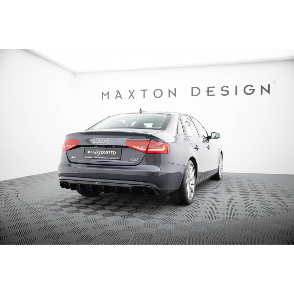 Maxton Design vložka zadního nárazníku pro Audi A4 B8 FL, černý lesklý plast ABS, Sedan/Avant, verze s dvojitou koncovkou na jedné straně