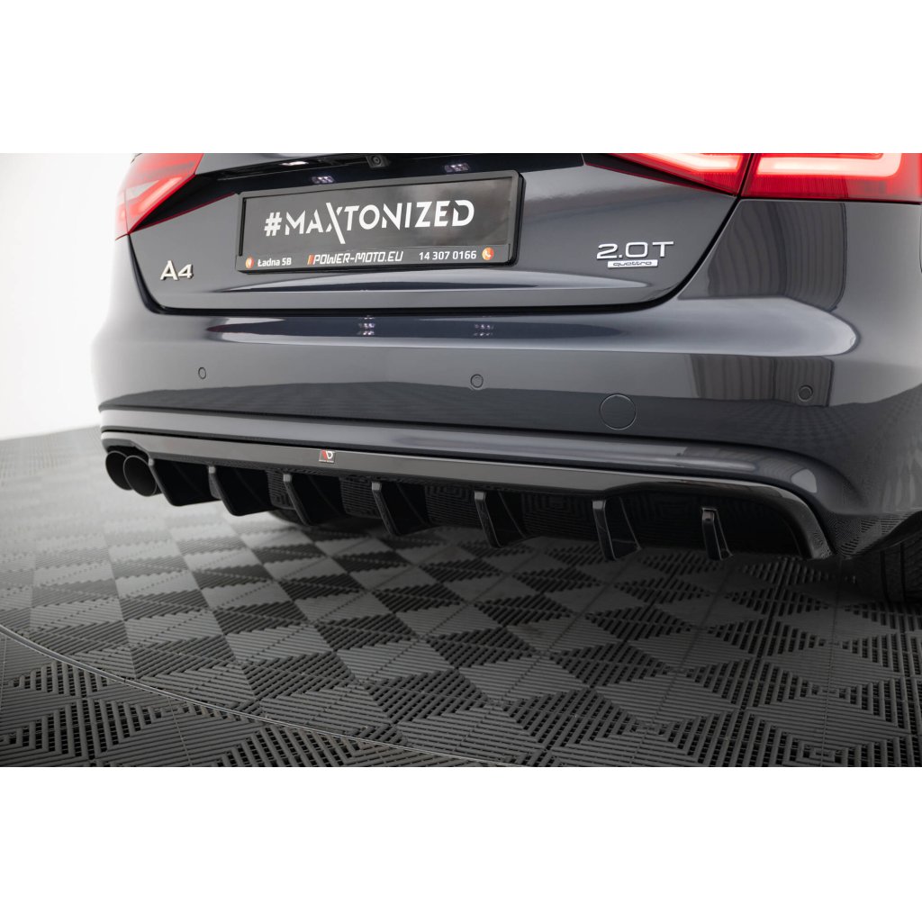 Maxton Design vložka zadního nárazníku pro Audi A4 B8 FL, černý lesklý plast ABS, Sedan/Avant, verze s dvojitou koncovkou na jedné straně