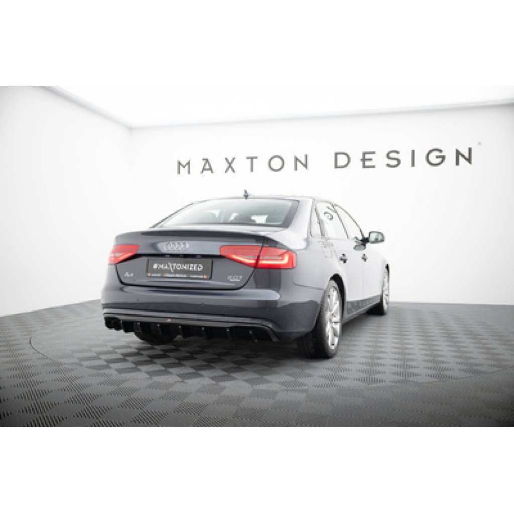 Maxton Design vložka zadního nárazníku pro Audi A4 B8 FL, černý lesklý plast ABS, Sedan/Avant, verze s dvojitou koncovkou na jedné straně