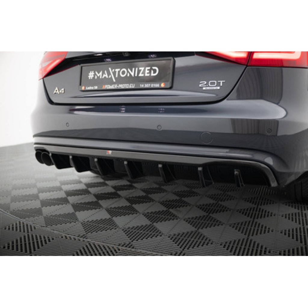 Maxton Design vložka zadního nárazníku pro Audi A4 B8 FL, černý lesklý plast ABS, Sedan/Avant, verze s dvojitou koncovkou na jedné straně