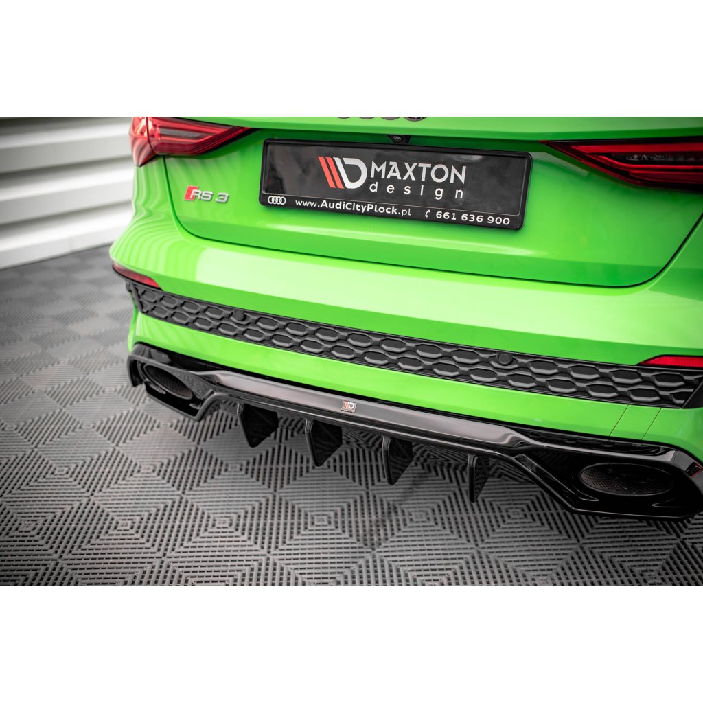 Maxton Design vložka zadního nárazníku pro Audi RS3 8Y, černý lesklý plast ABS, Sedan / Sportback