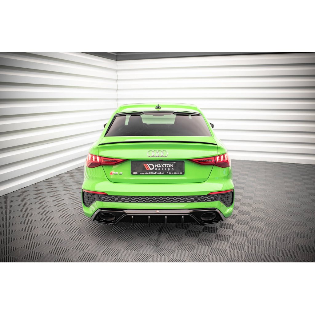 Maxton Design vložka zadního nárazníku pro Audi RS3 8Y, černý lesklý plast ABS, Sedan / Sportback
