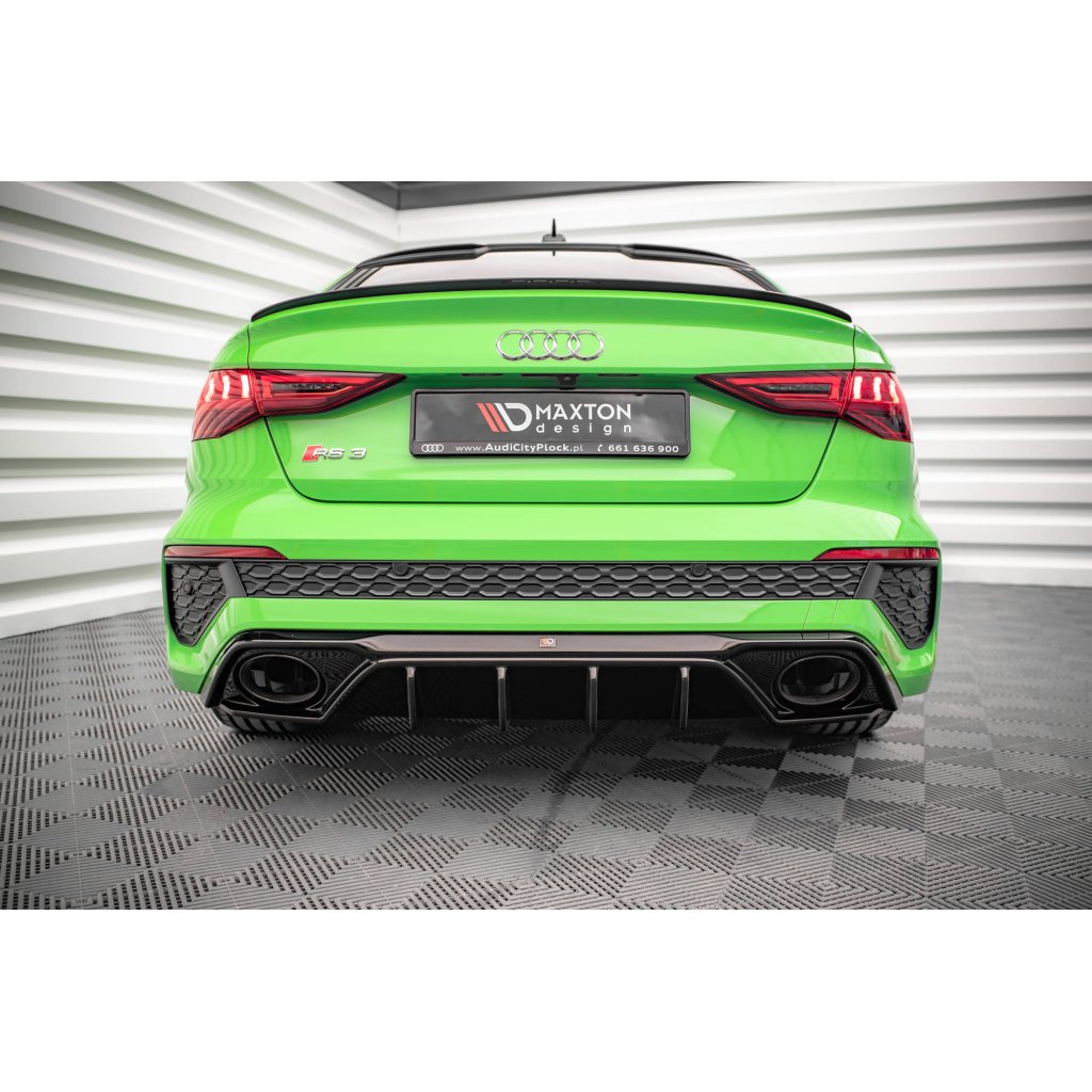 Maxton Design vložka zadního nárazníku pro Audi RS3 8Y, černý lesklý plast ABS, Sedan / Sportback