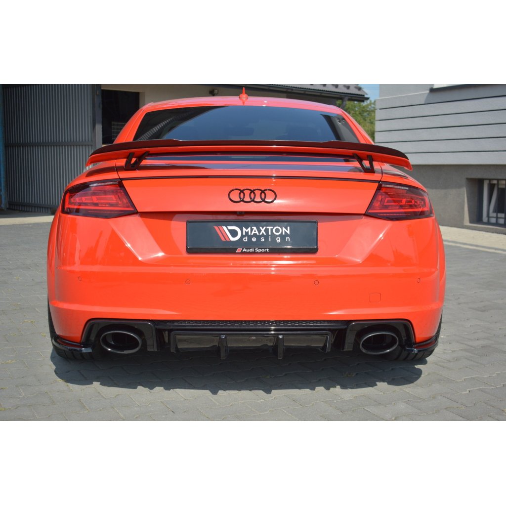 Maxton Design vložka zadního nárazníku pro Audi TT RS 8S, černý lesklý plast ABS
