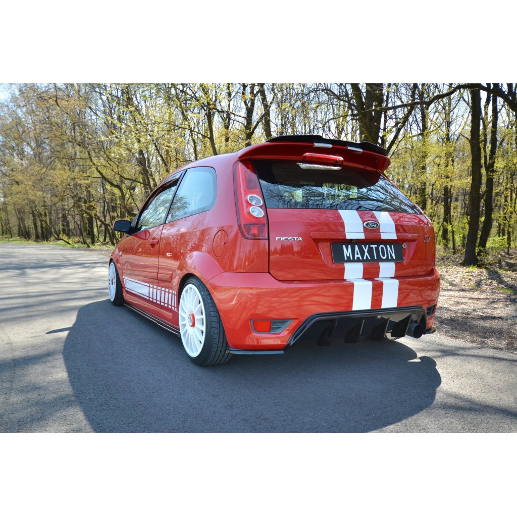 Maxton Design vložka zadního nárazníku pro Ford Fiesta ST Mk6, černý lesklý plast ABS