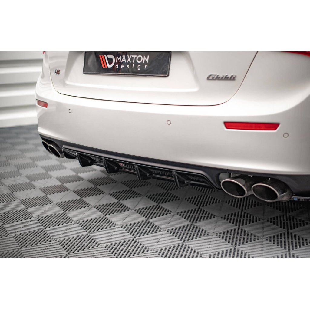 Maxton Design vložka zadního nárazníku pro Maserati Ghibli Mk3, černý lesklý plast ABS