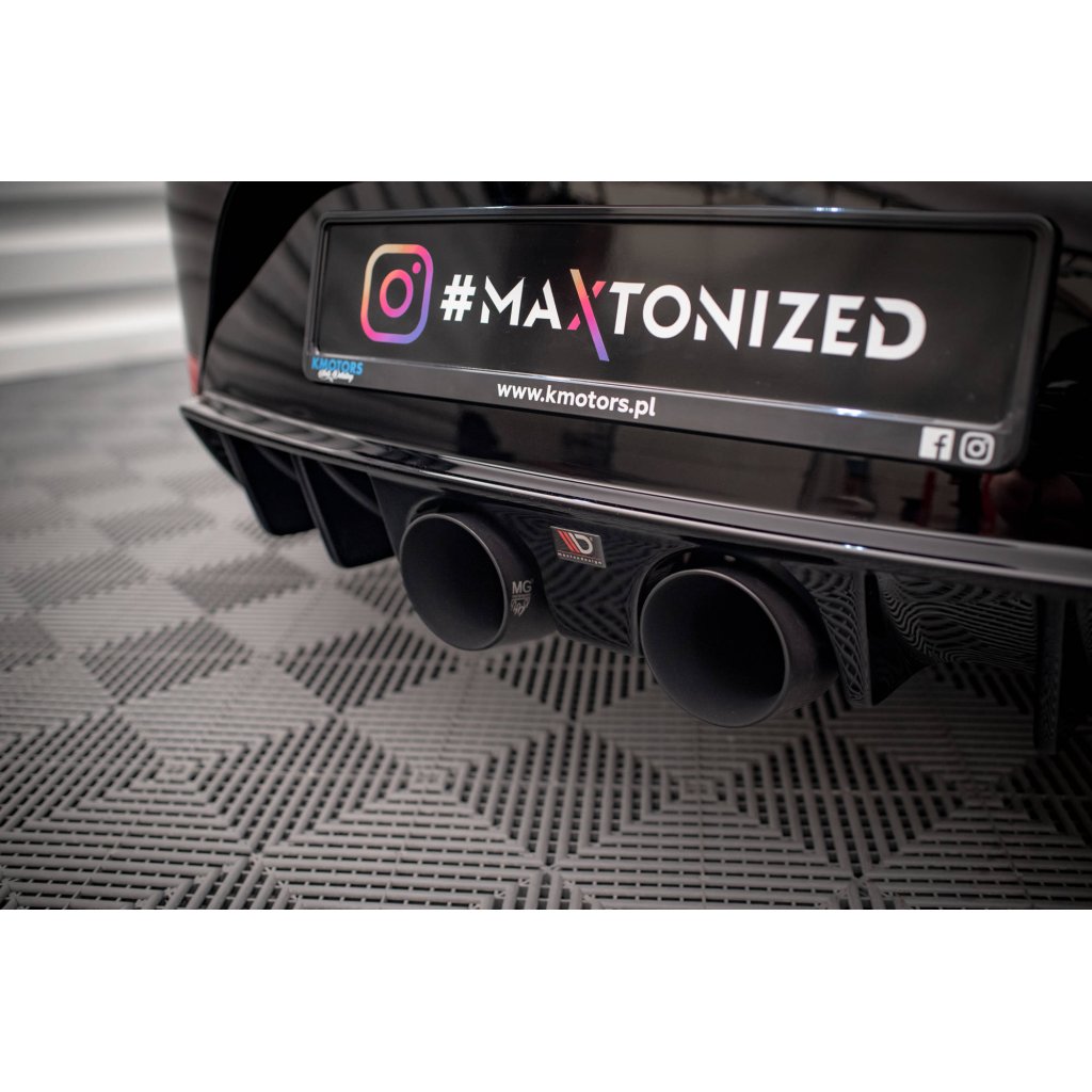 Maxton Design vložka zadního nárazníku pro Seat Leon Cupra Mk2, černý lesklý plast ABS