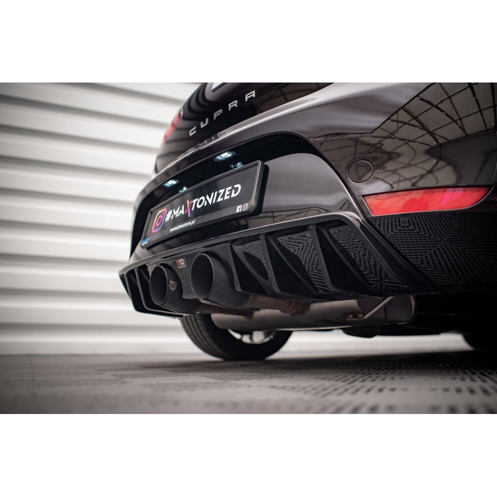 Maxton Design vložka zadního nárazníku pro Seat Leon Cupra Mk2, černý lesklý plast ABS