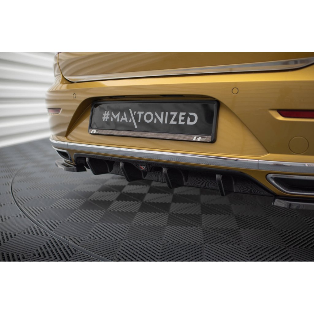 Maxton Design vložka zadního nárazníku pro Volkswagen Arteon, černý lesklý plast ABS
