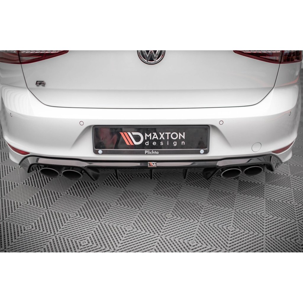 Maxton Design vložka zadního nárazníku pro Volkswagen Golf R Mk7, černý lesklý plast ABS