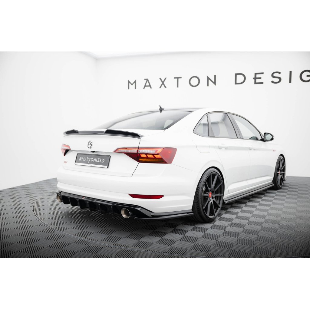 Maxton Design vložka zadního nárazníku pro Volkswagen Jetta Mk7 GLI, černý lesklý plast ABS