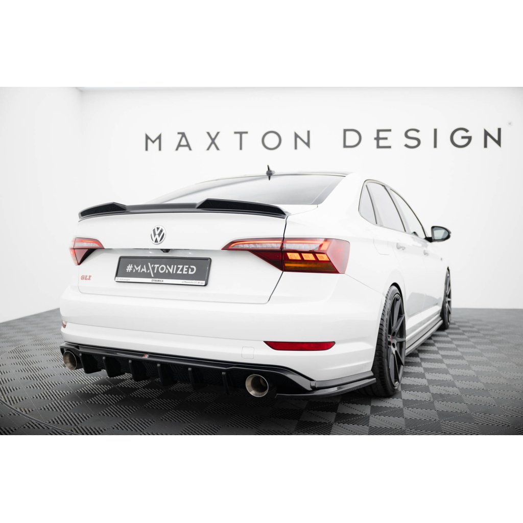 Maxton Design vložka zadního nárazníku pro Volkswagen Jetta Mk7 GLI, černý lesklý plast ABS