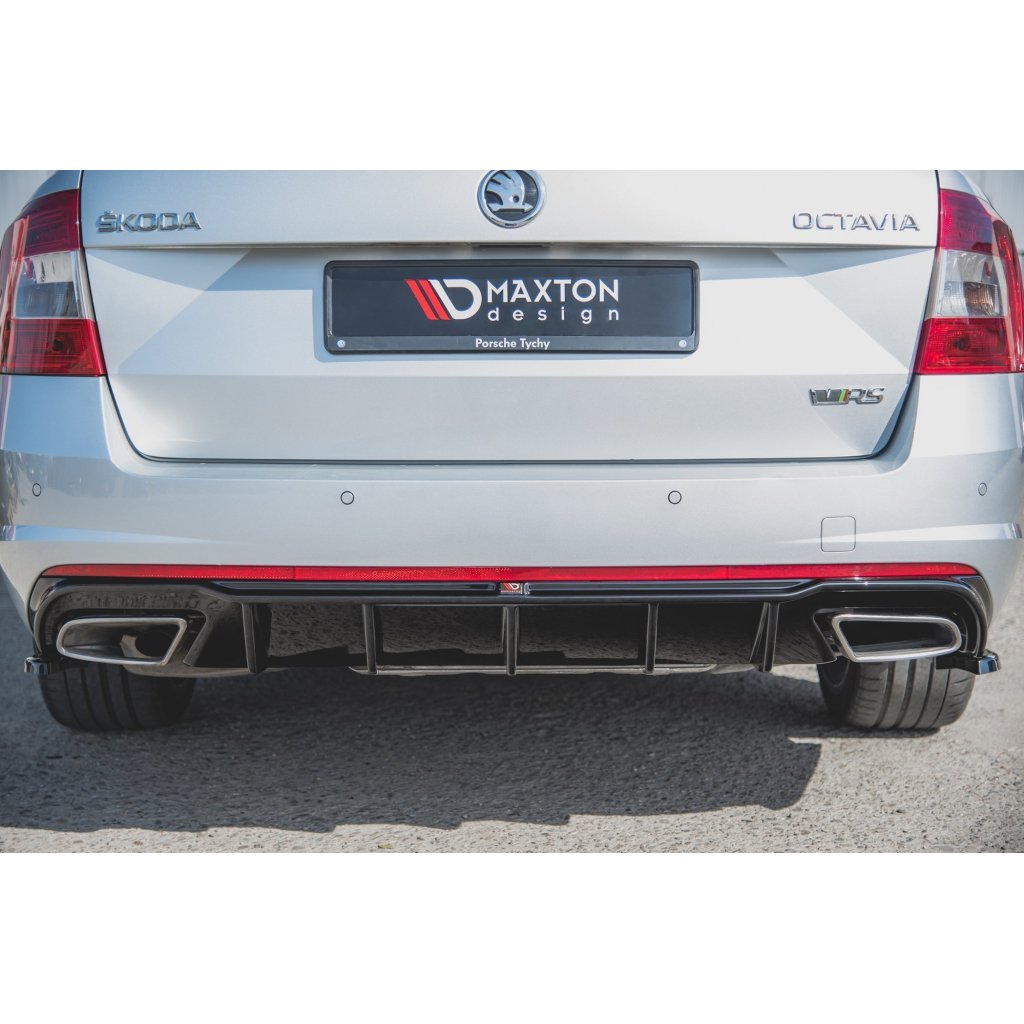 Maxton Design vložka zadního nárazníku ver.2 pro Škoda Octavia RS Mk3, černý lesklý plast ABS, pro dieselové motory